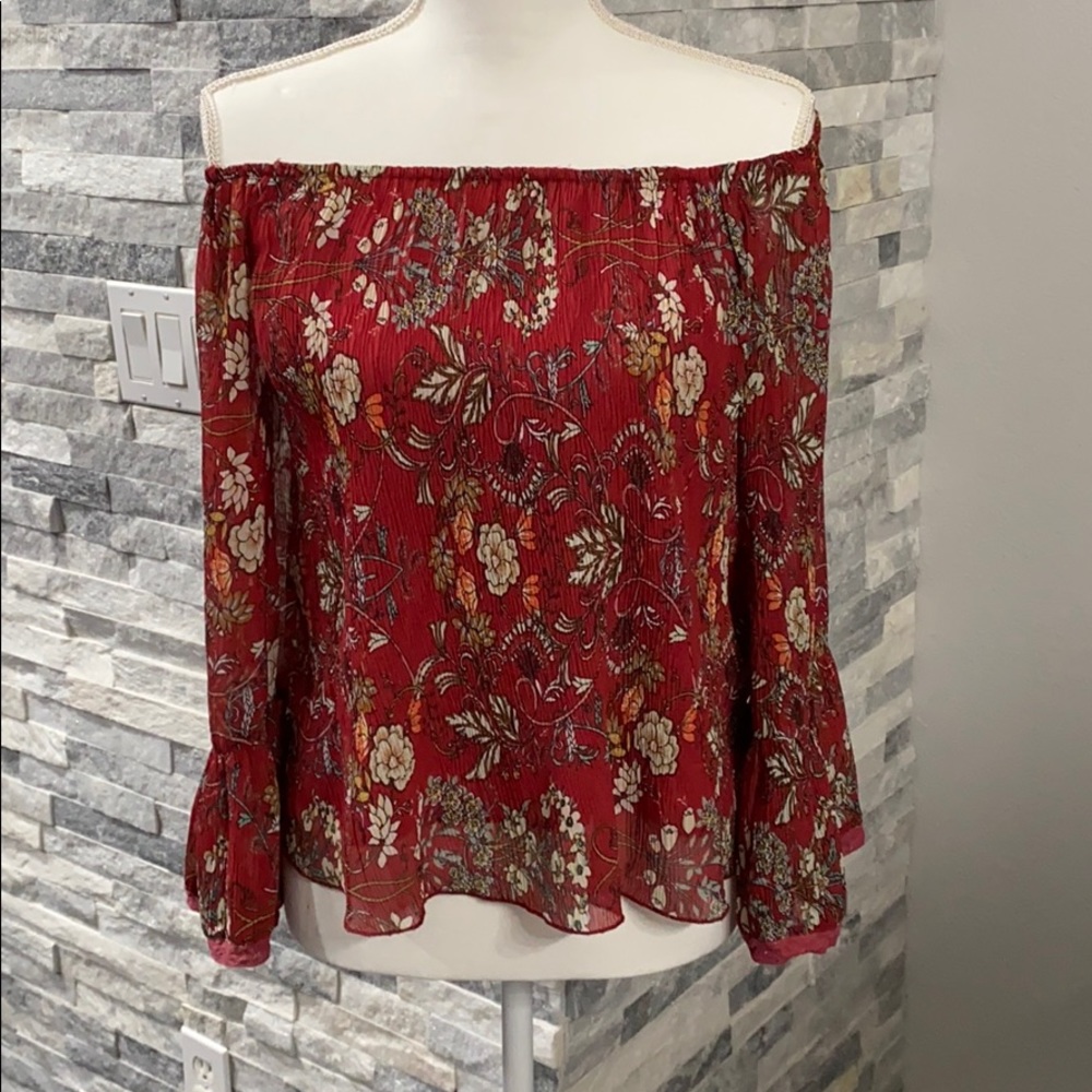 Off The Shoulder Floral MissLove Red Blouse Size S